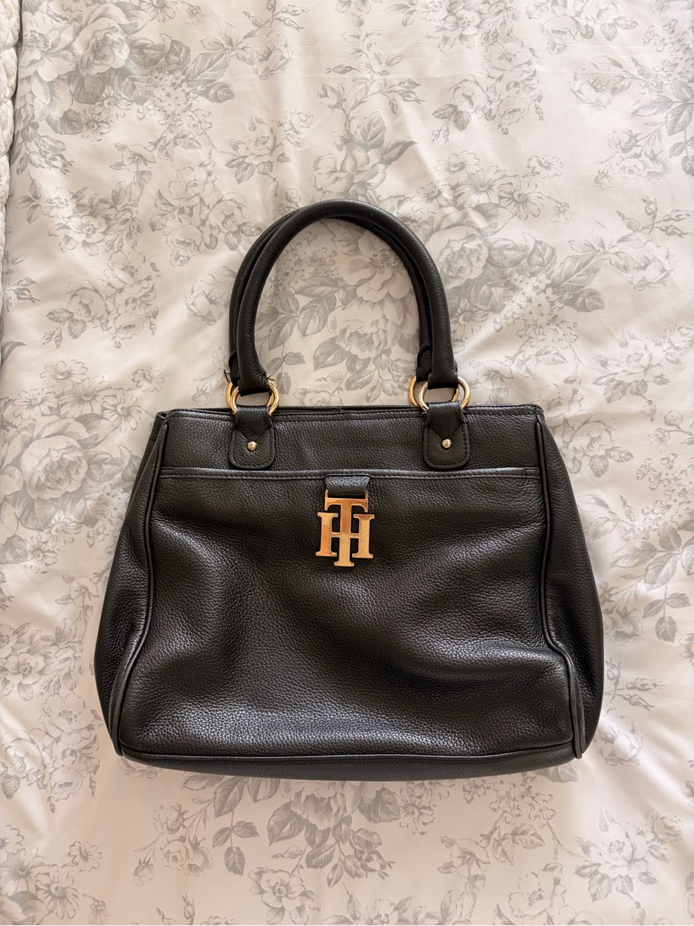 Vintage shoulder bag